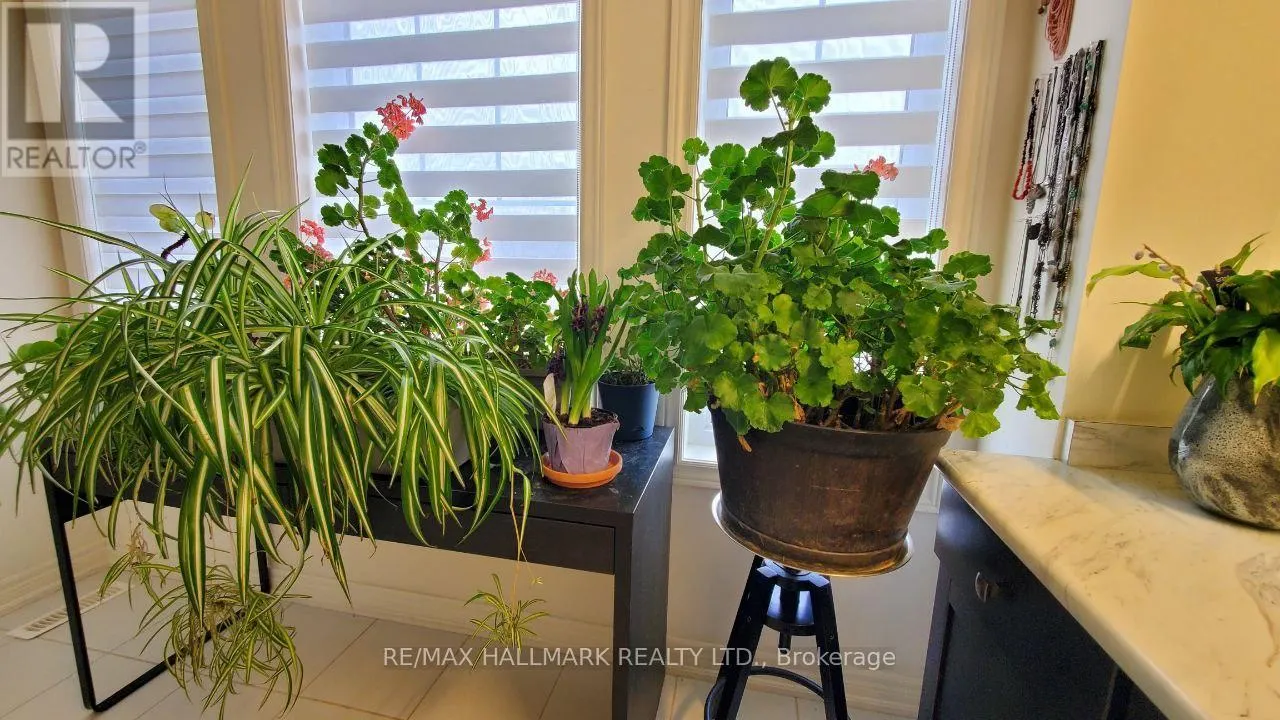 #MAIN&2ND - 19 CHOUINARD WAY