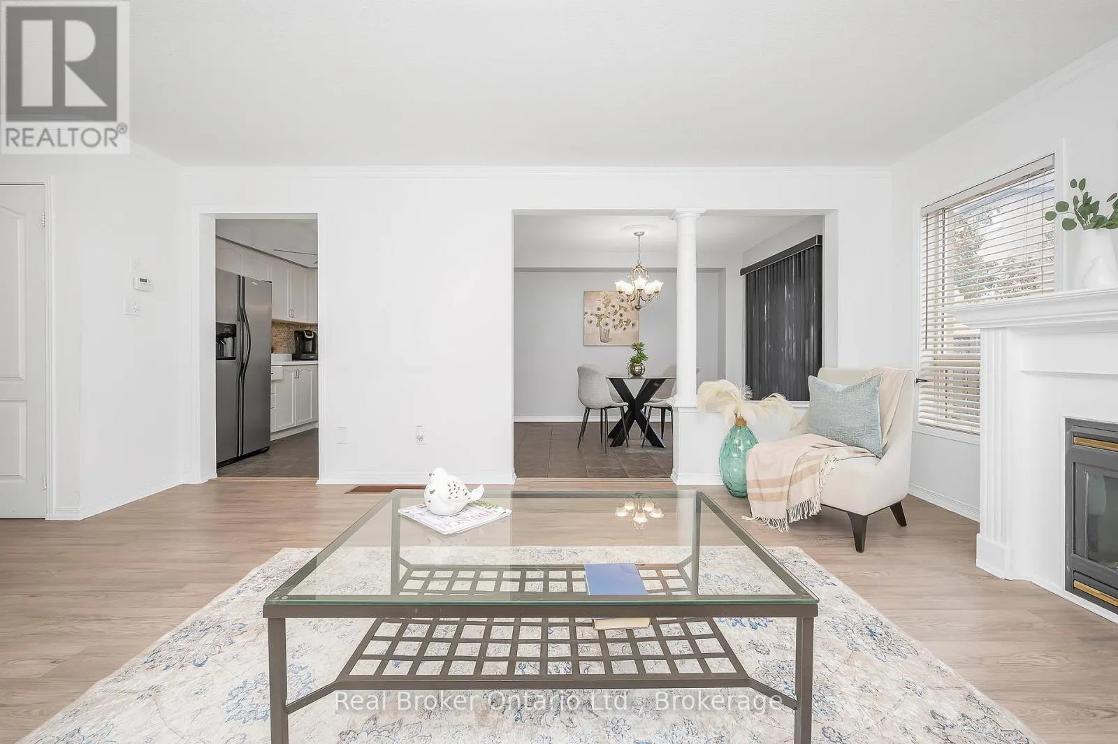 248 HAWKVIEW BOULEVARD