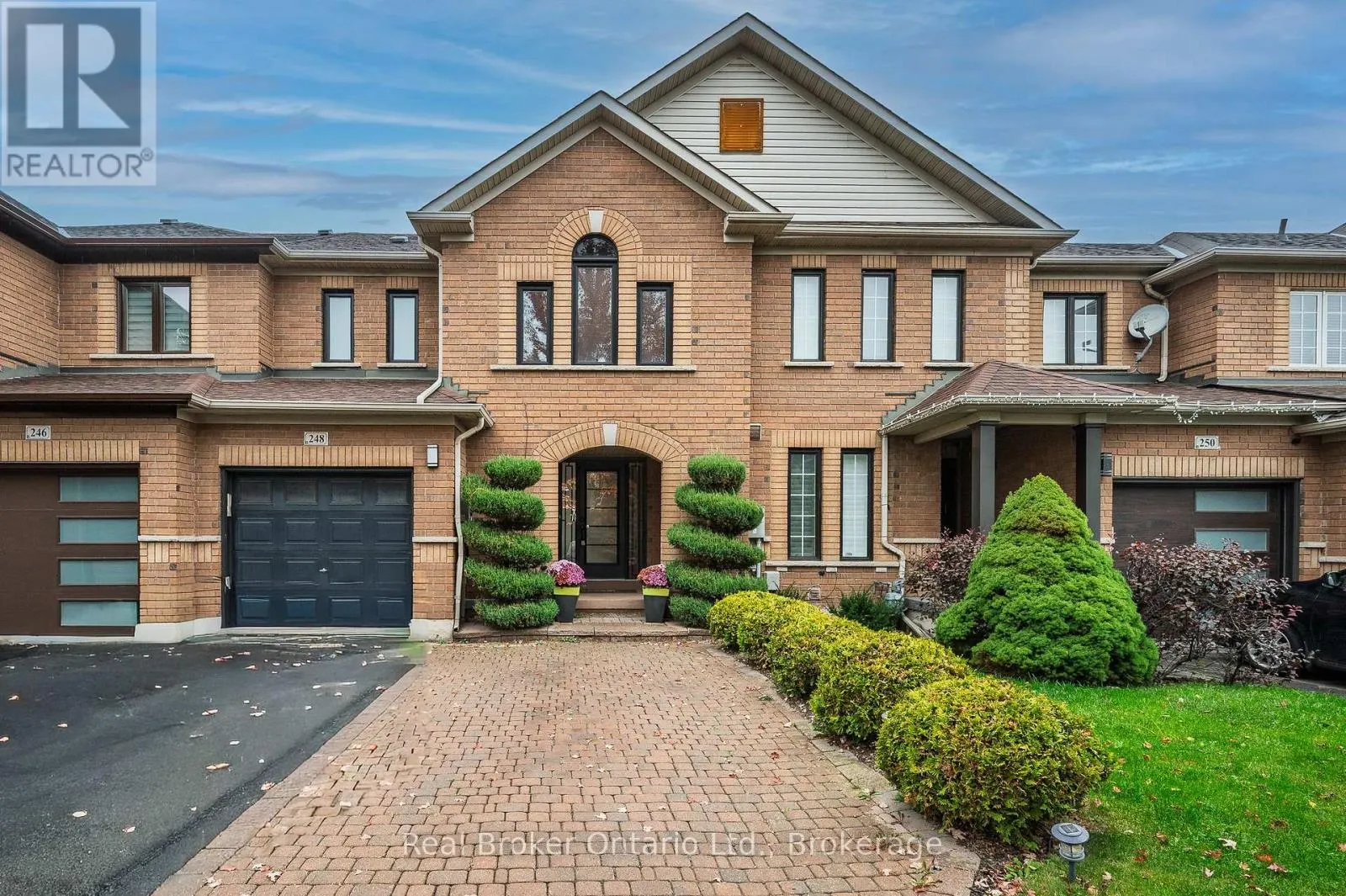 248 HAWKVIEW BOULEVARD