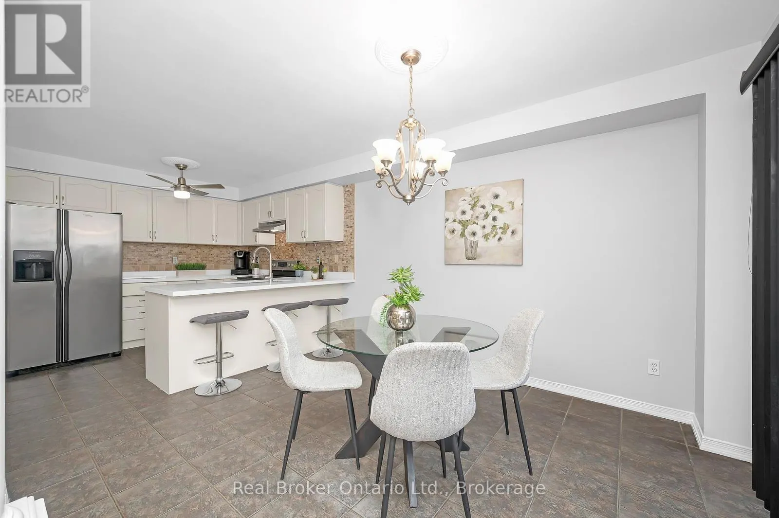 248 HAWKVIEW BOULEVARD