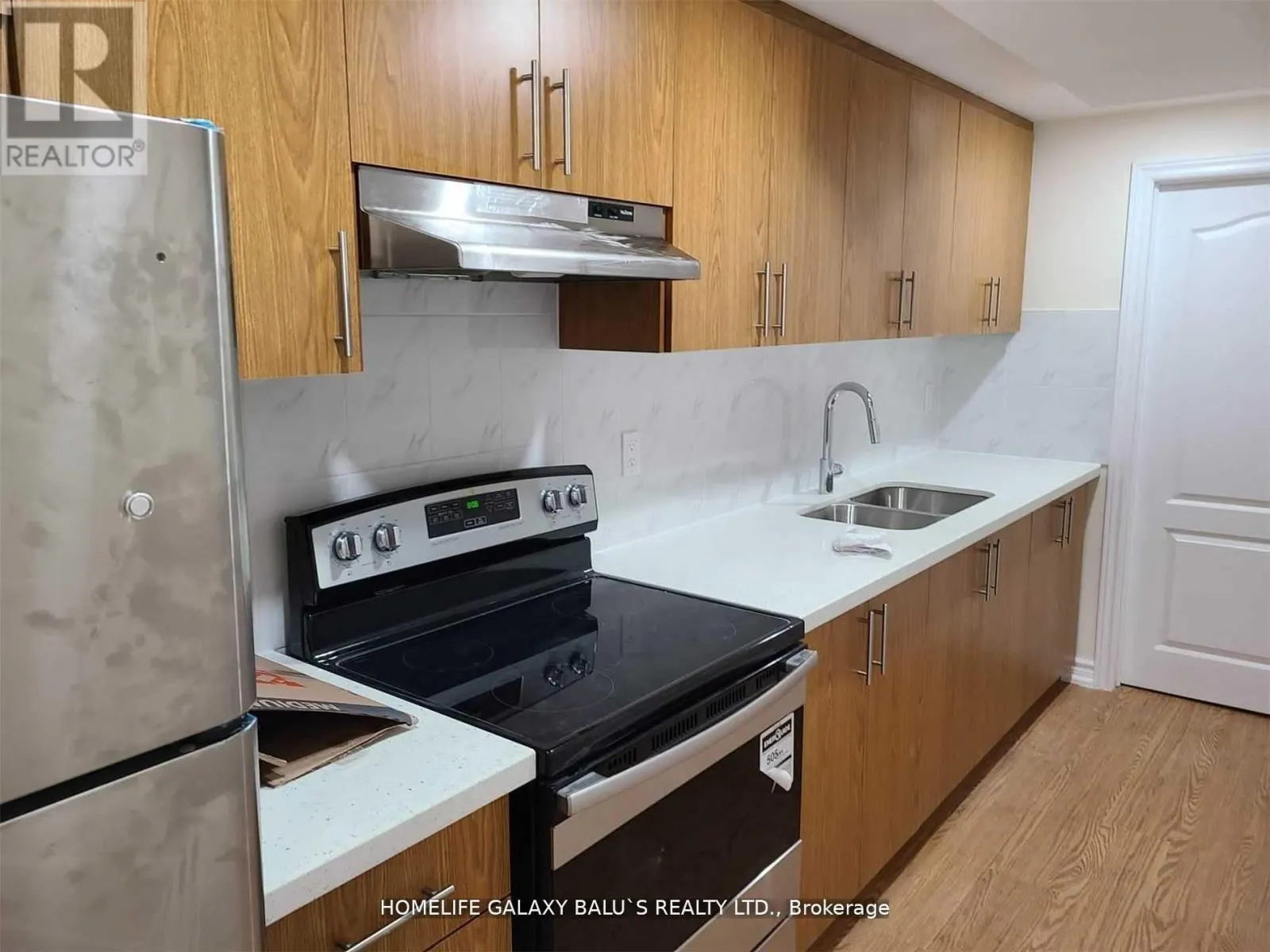 (BASEMENT) - 4 MALBOROUGH ROAD