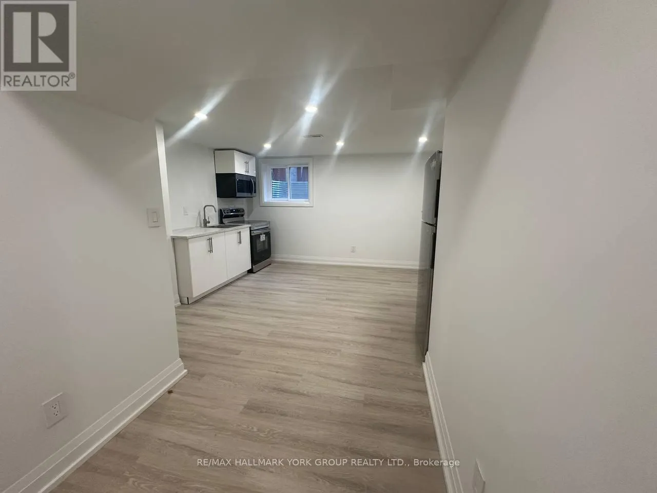 BASEMENT - 106 WOODPARK PLACE E