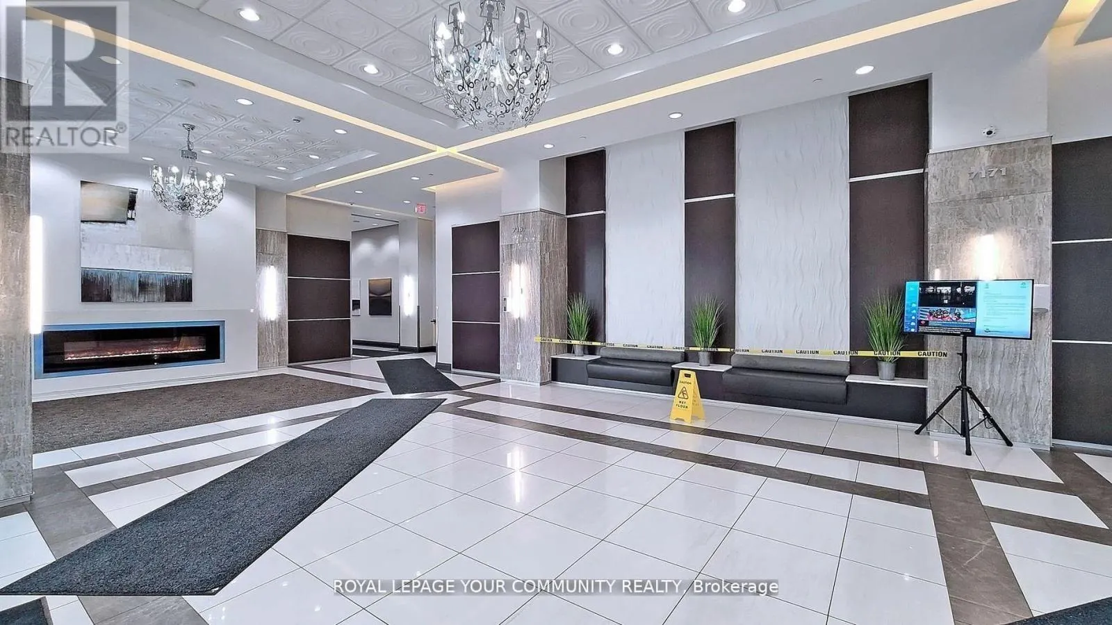 1403 - 7171 YONGE STREET