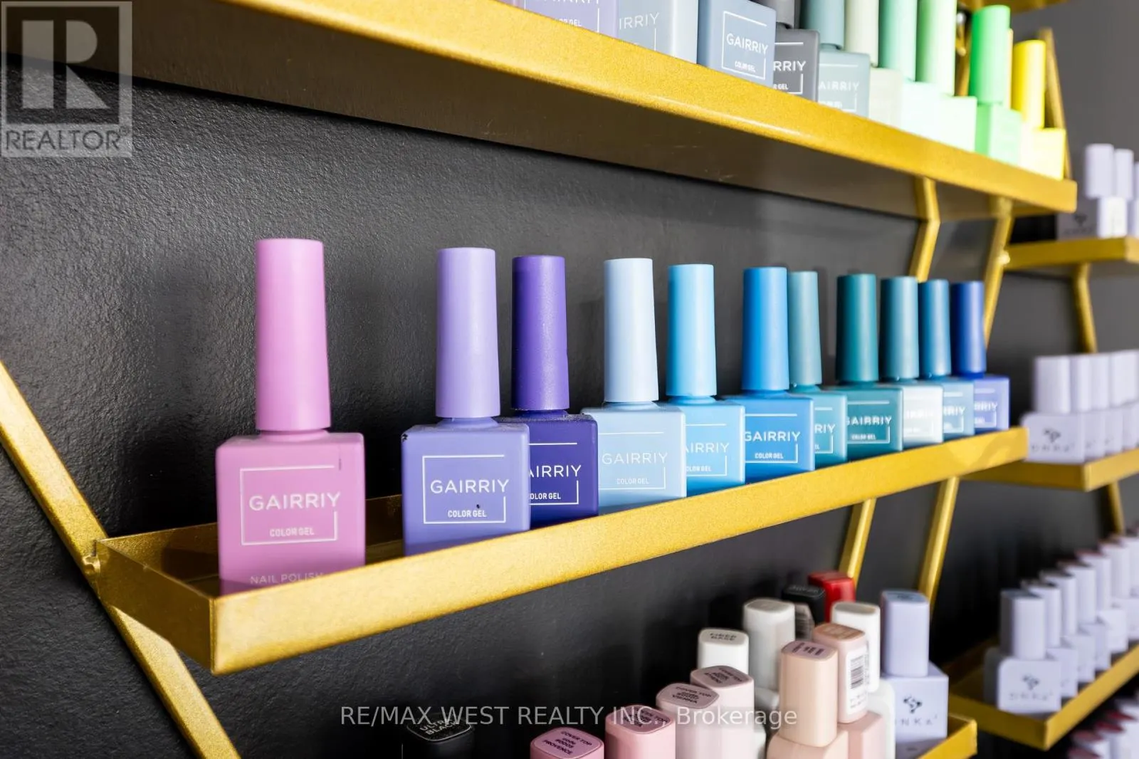 7 - 2396 MAJOR MACKENZIE DRIVE W