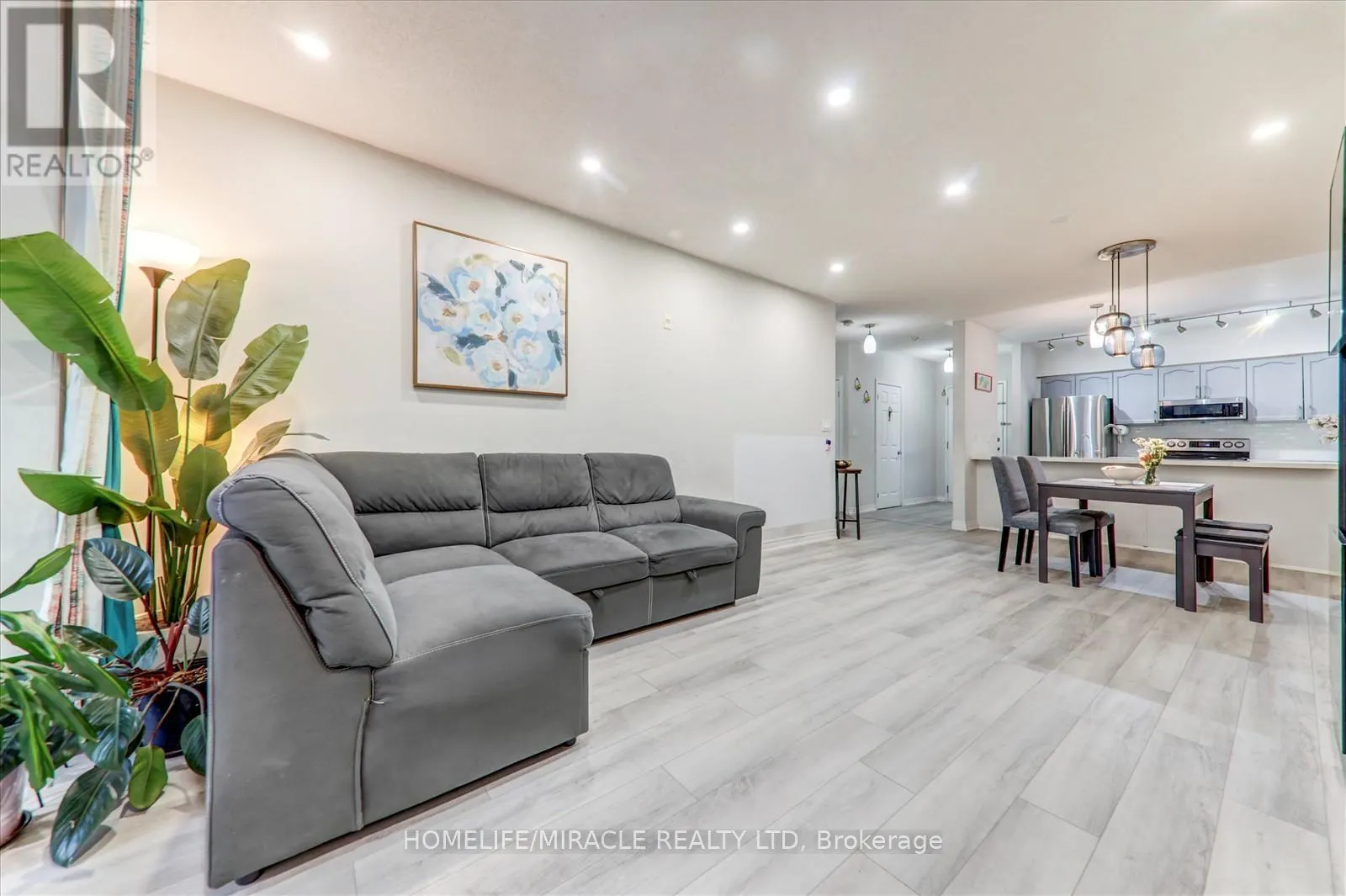 106 - 7340 MARKHAM ROAD