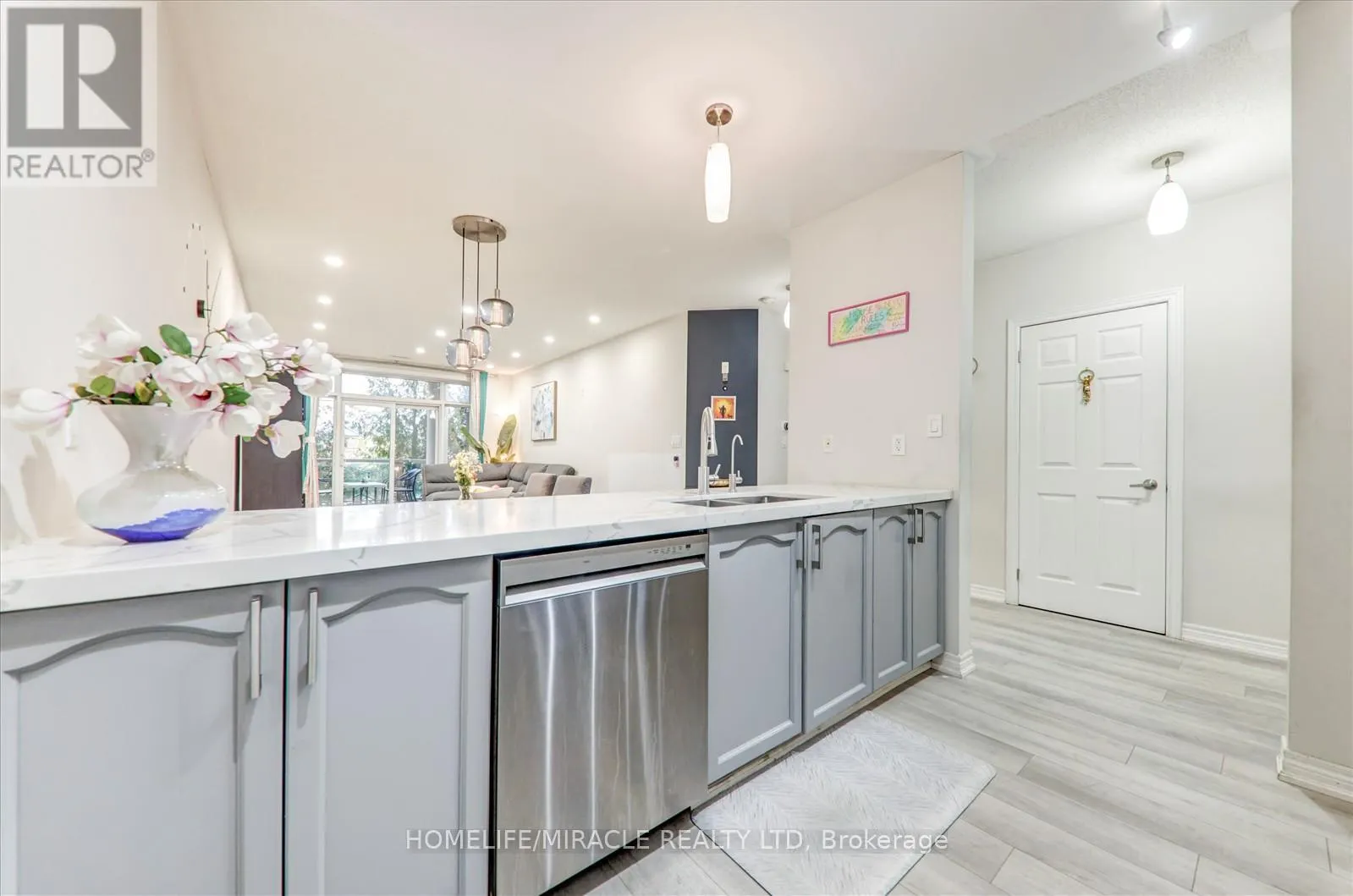 106 - 7340 MARKHAM ROAD