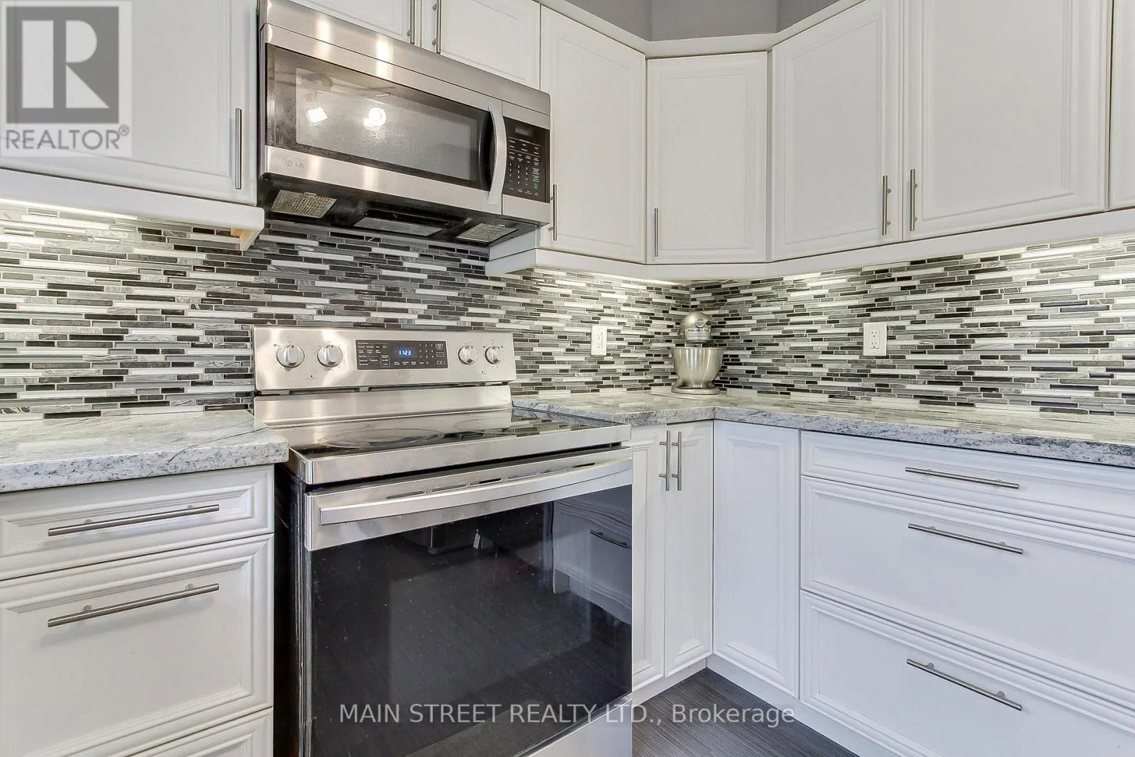 19 NATANYA BOULEVARD