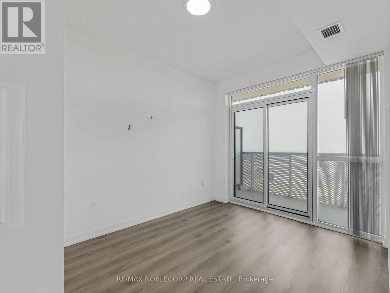 5012 - 225 COMMERCE STREET