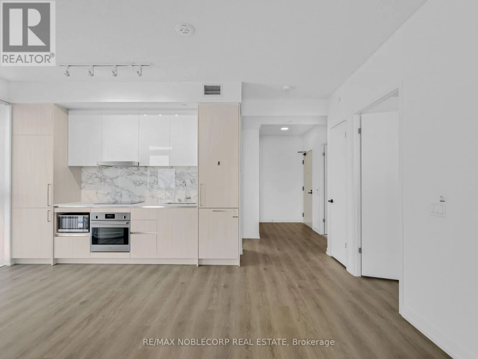 5012 - 225 COMMERCE STREET