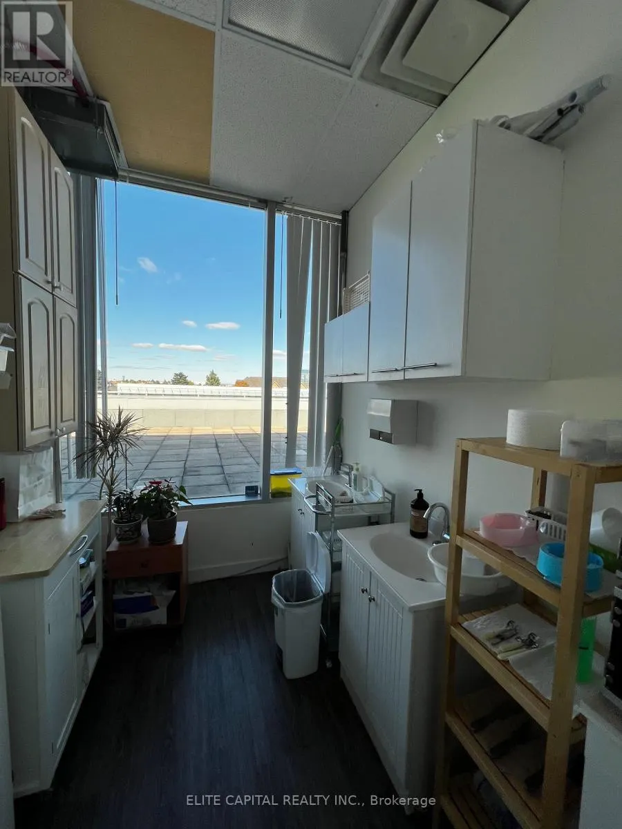 221A - 550 HIGHWAY 7 E