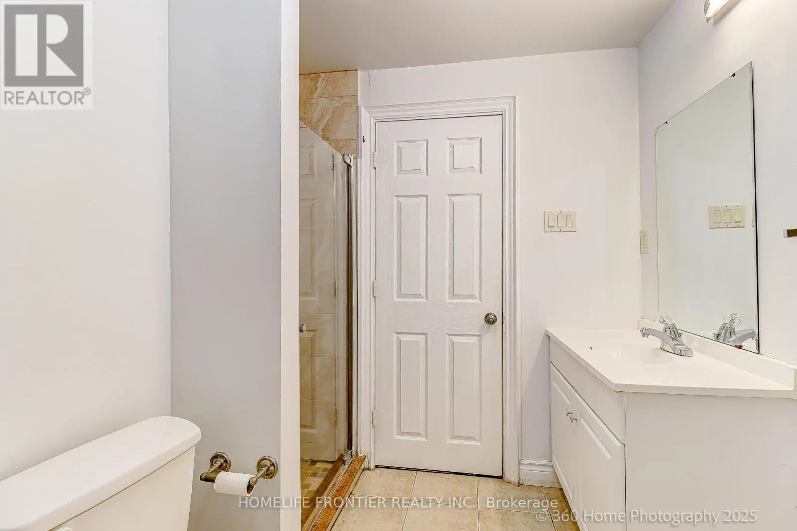 LOWER - 211 KAYLA CRESCENT