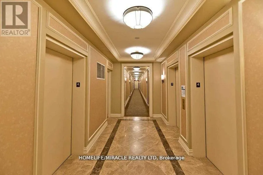 412 - 9235 JANE STREET