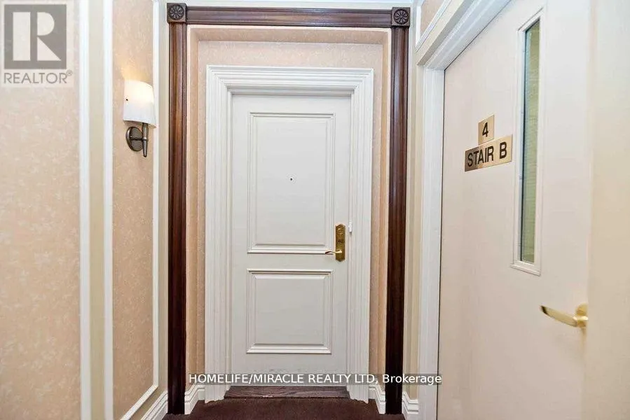 412 - 9235 JANE STREET