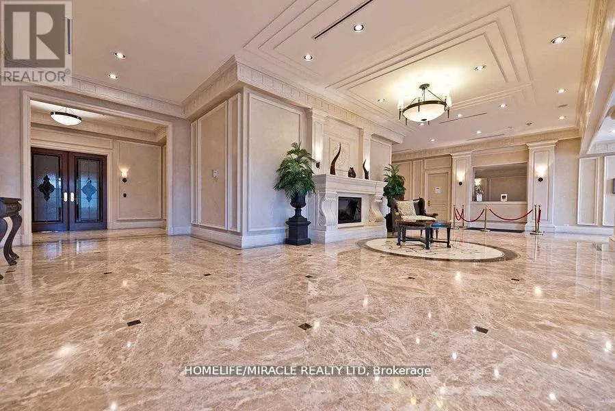 412 - 9235 JANE STREET