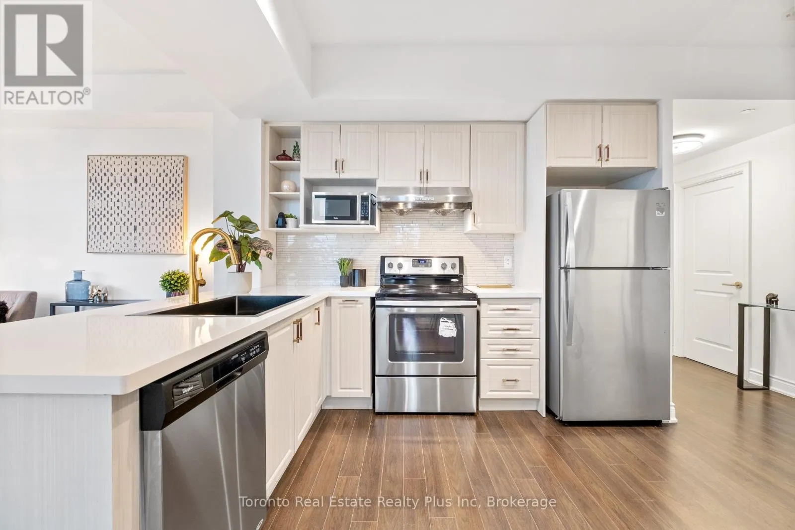 711 - 99 SOUTH TOWN CENTRE BOULEVARD