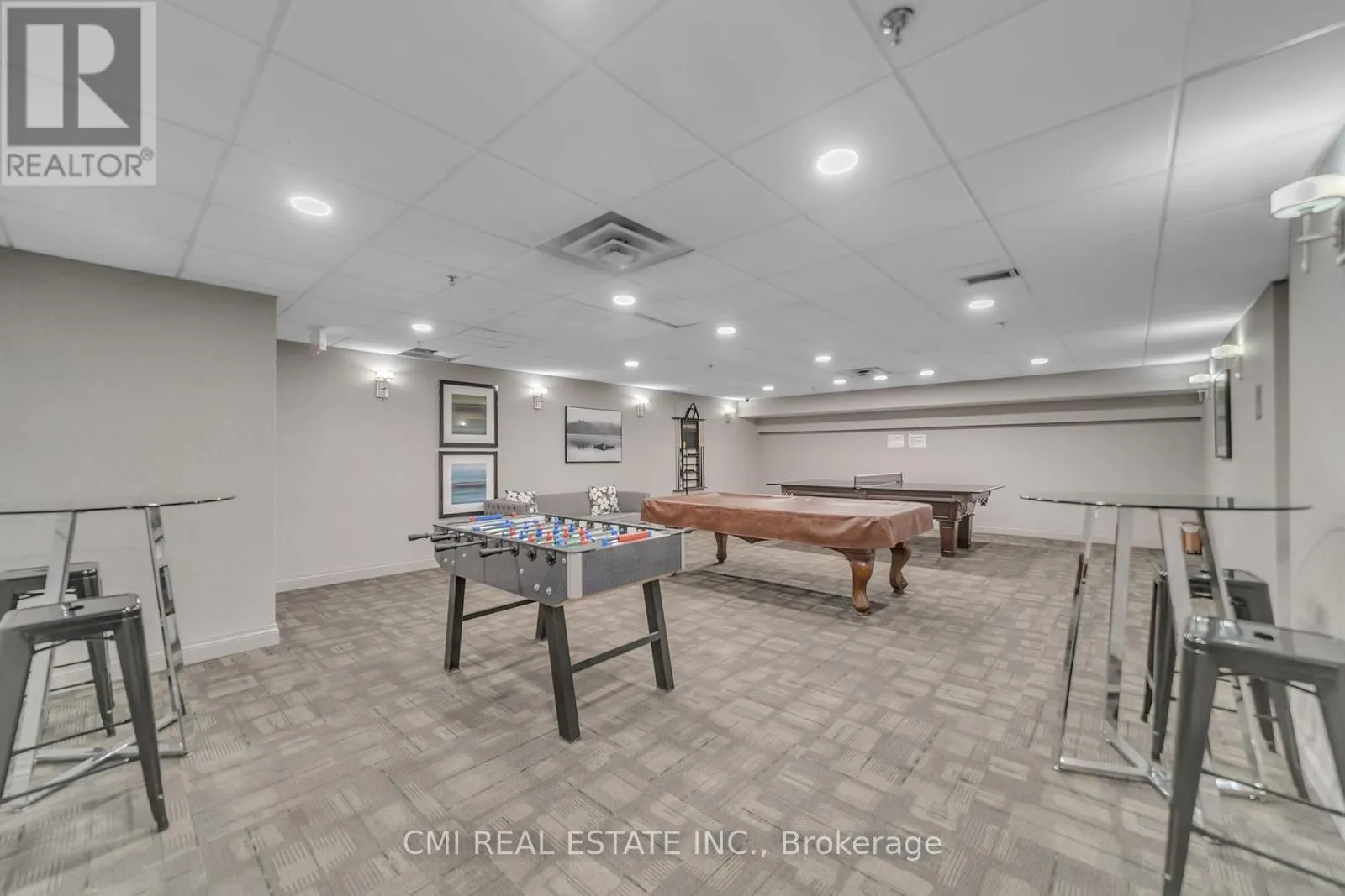 805 - 309 MAJOR MACKENZIE DRIVE E