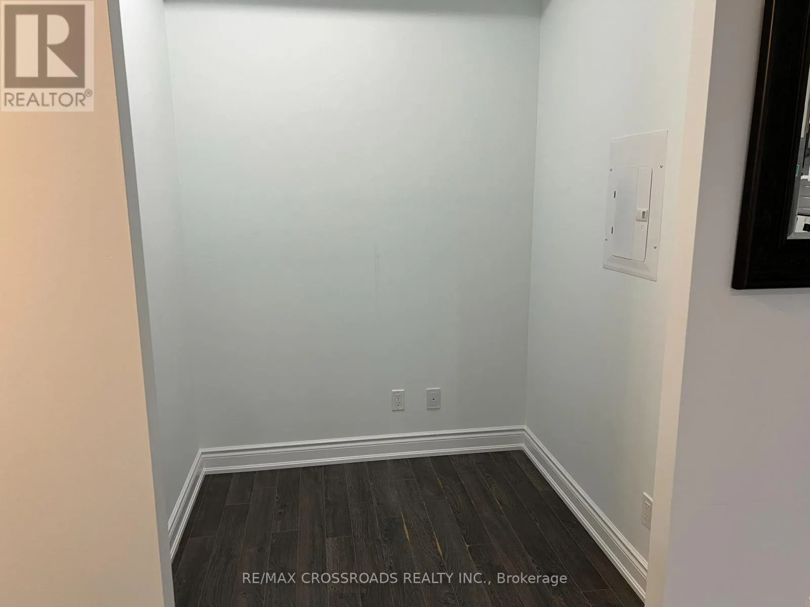 502 - 38 CEDARLAND DRIVE