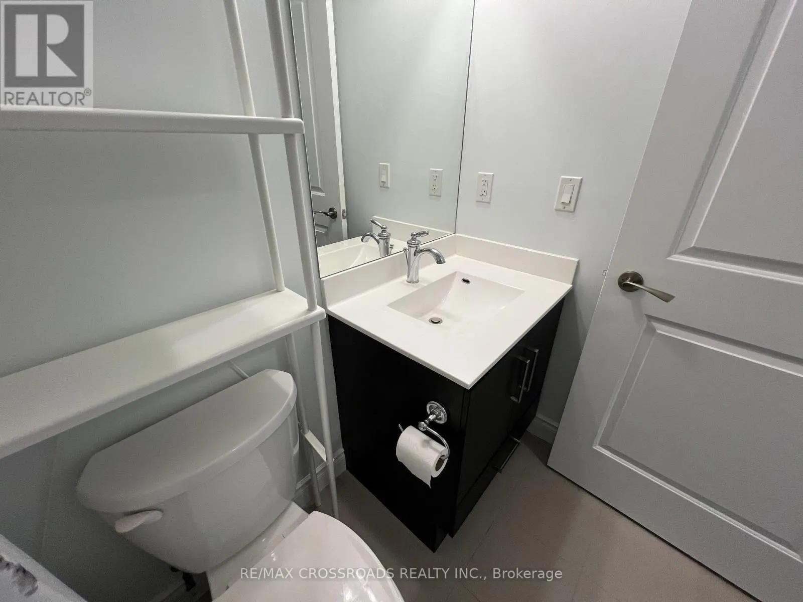 502 - 38 CEDARLAND DRIVE