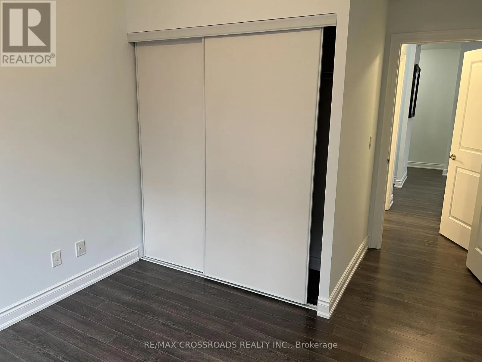 502 - 38 CEDARLAND DRIVE