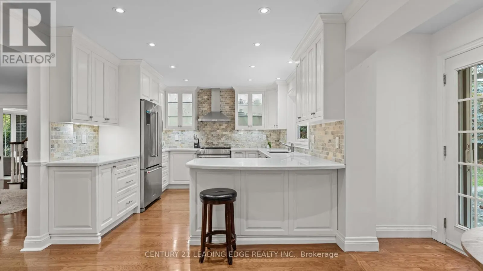 34 FOREST PARK CRESCENT