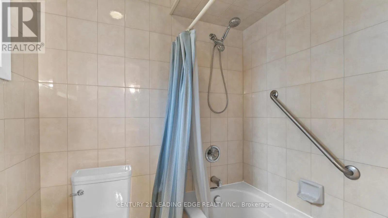 34 FOREST PARK CRESCENT