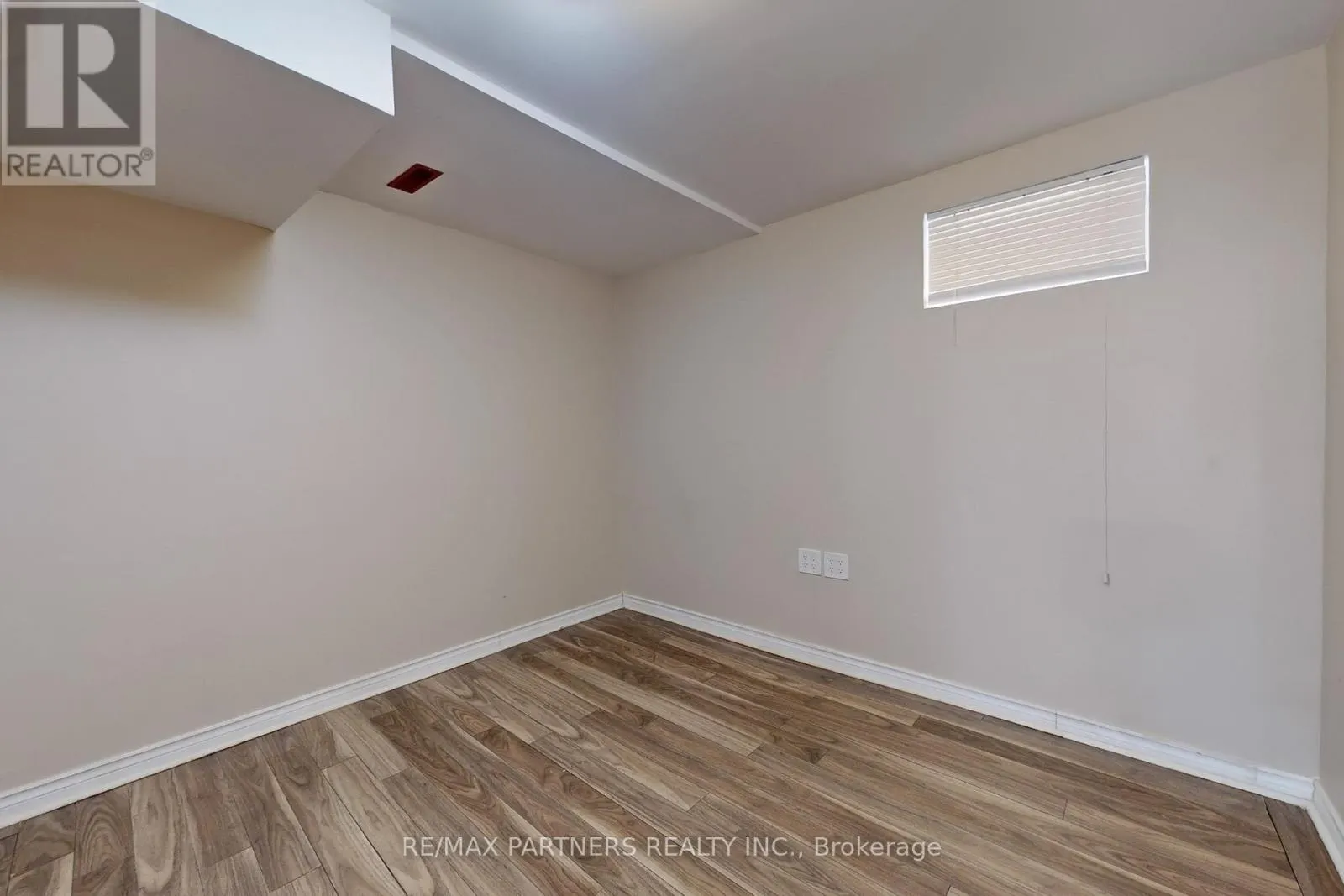 107 WORTHINGTON AVENUE