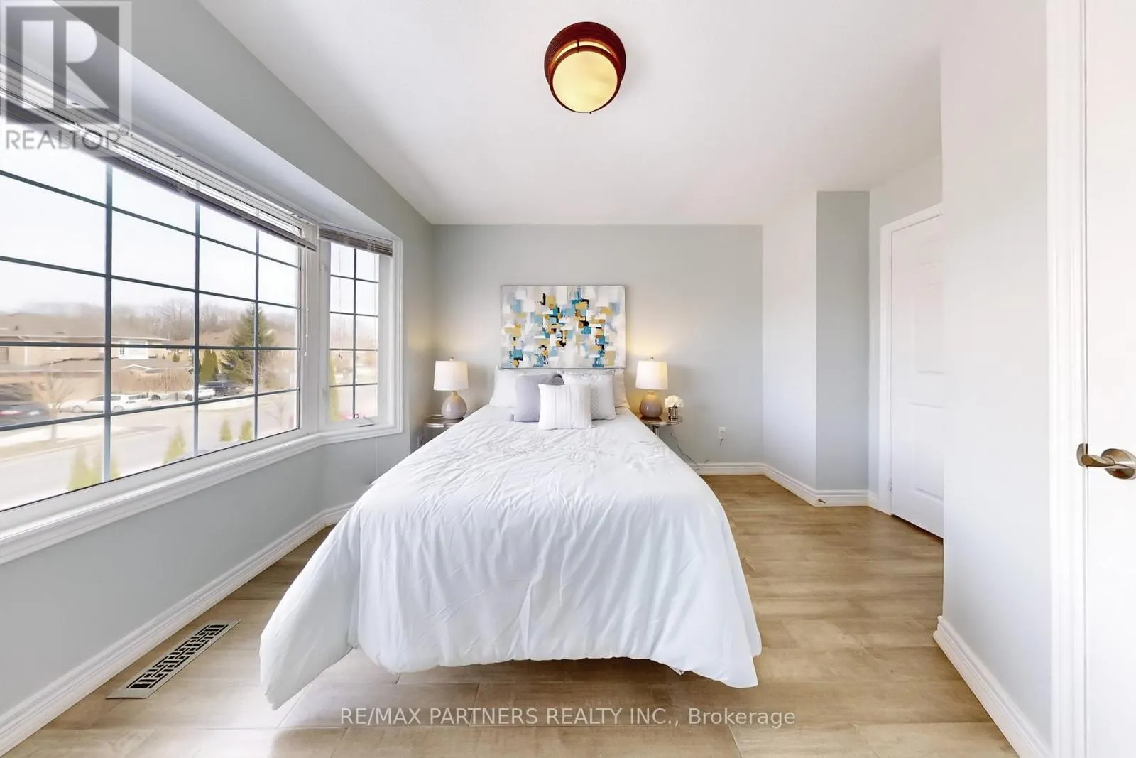 107 WORTHINGTON AVENUE