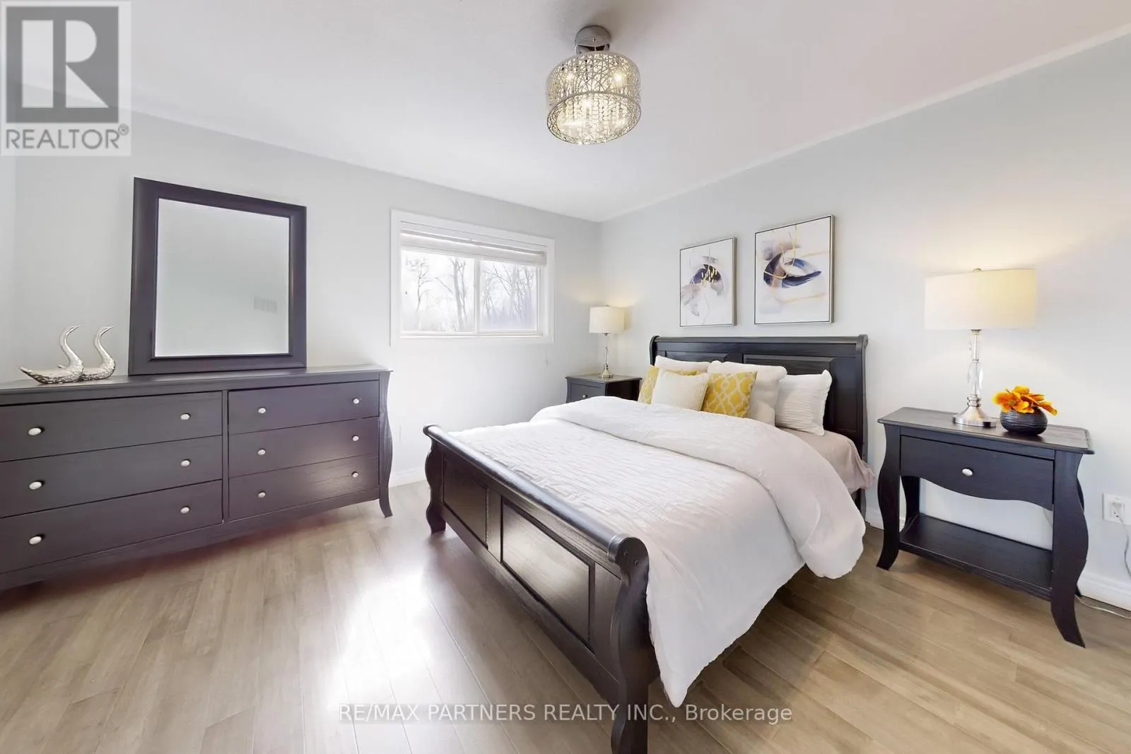 107 WORTHINGTON AVENUE