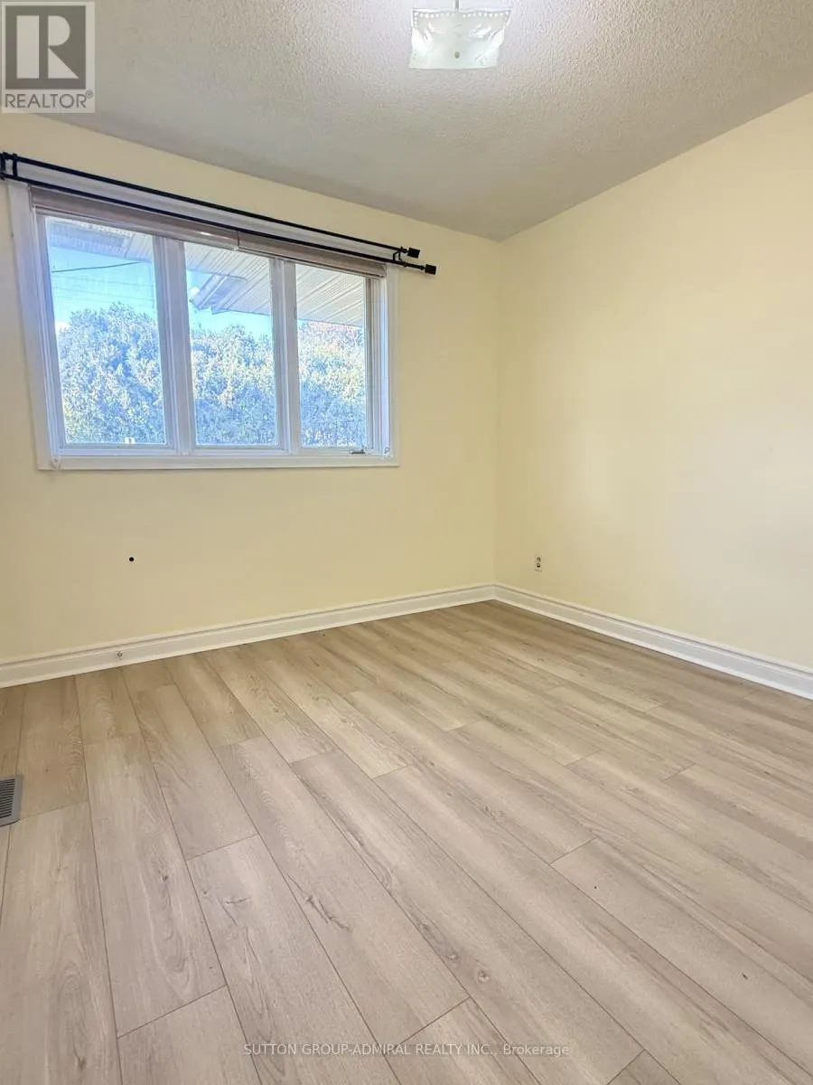 A - 61 PARKSIDE DRIVE