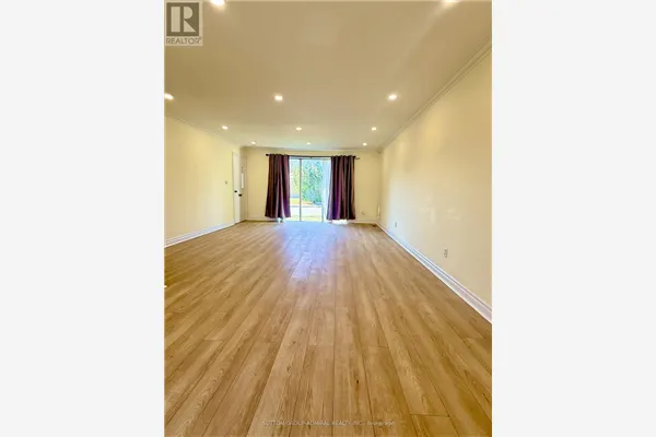 A - 61 PARKSIDE DRIVE