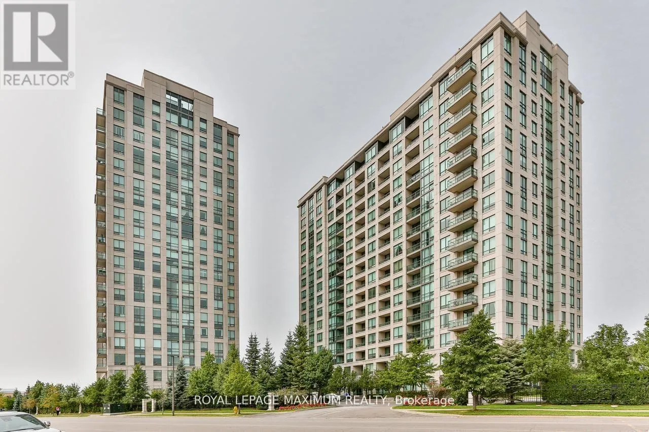 302 - 88 PROMENADE CIRCLE