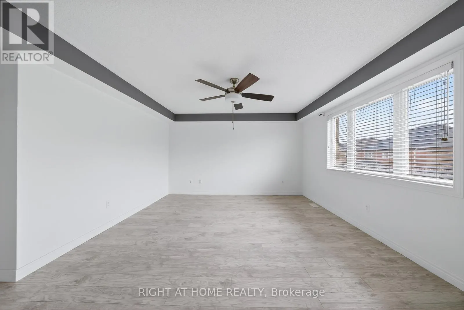 193 BLUE DASHER BOULEVARD