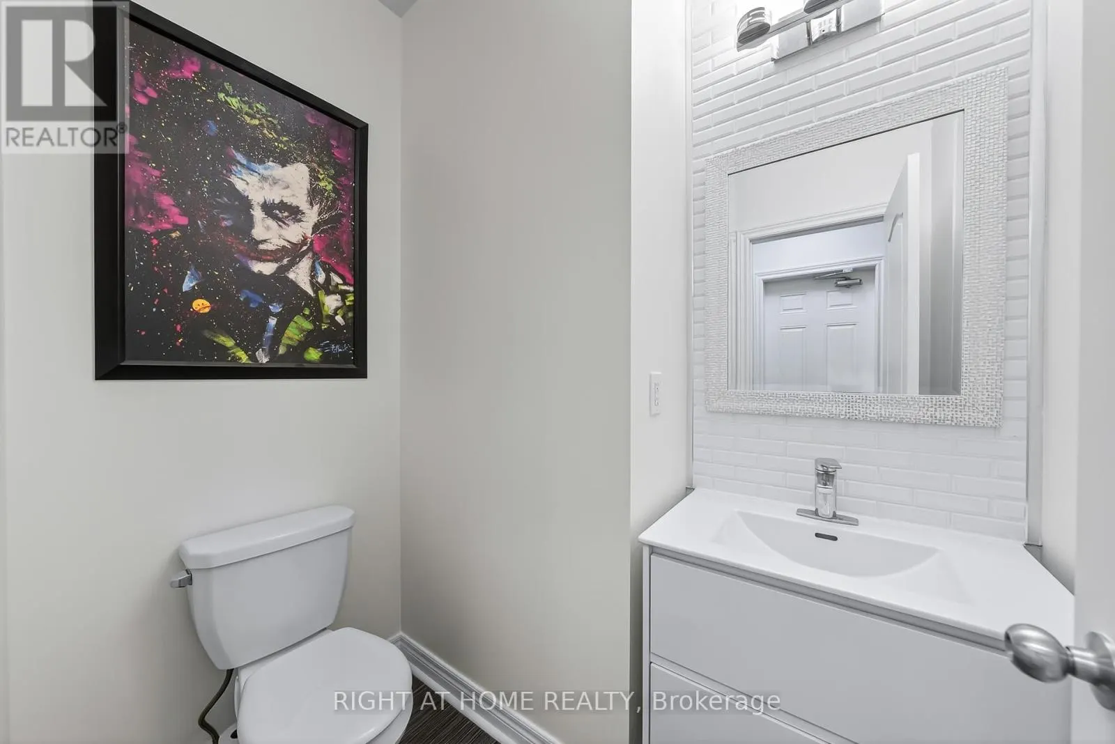 193 BLUE DASHER BOULEVARD