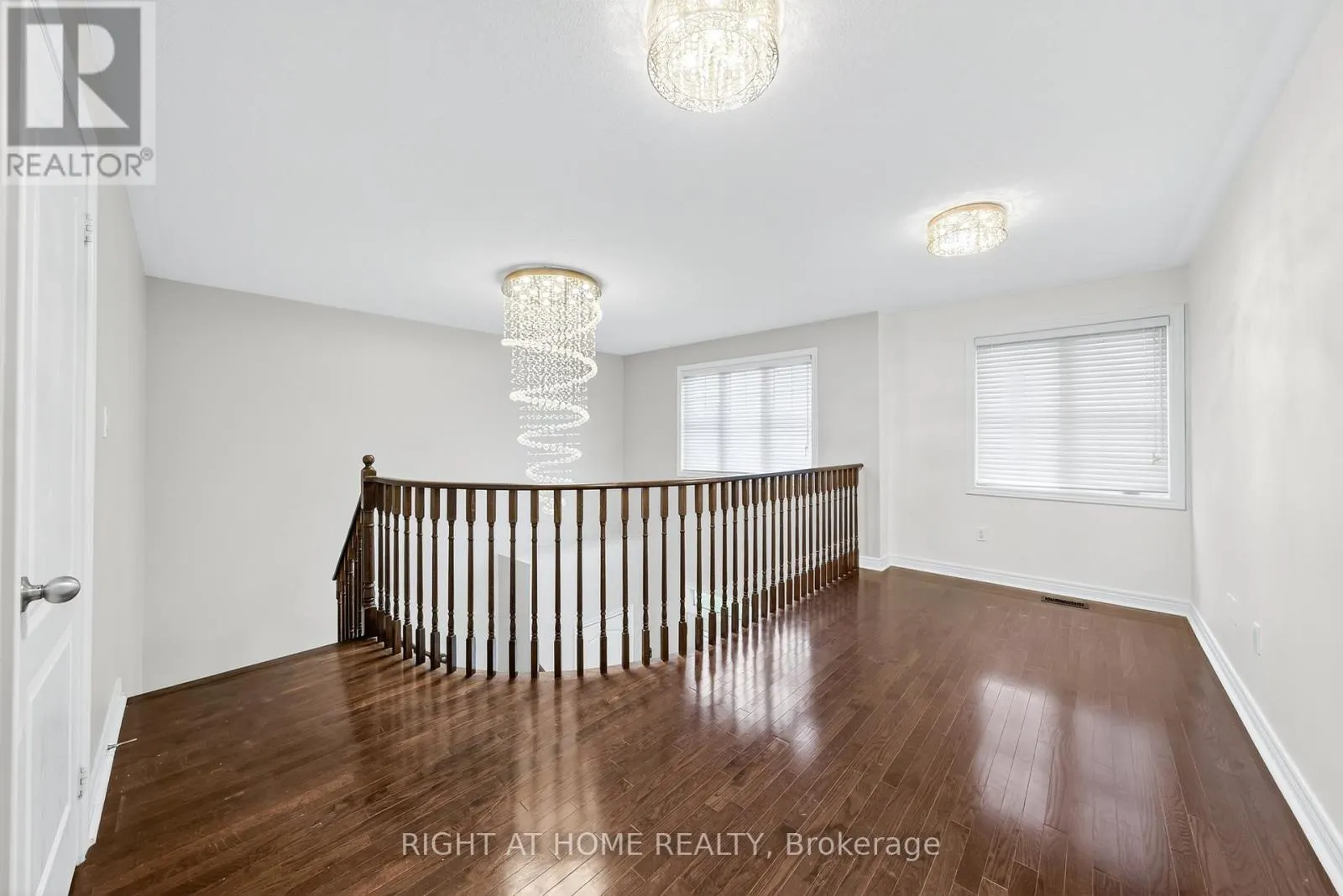 193 BLUE DASHER BOULEVARD