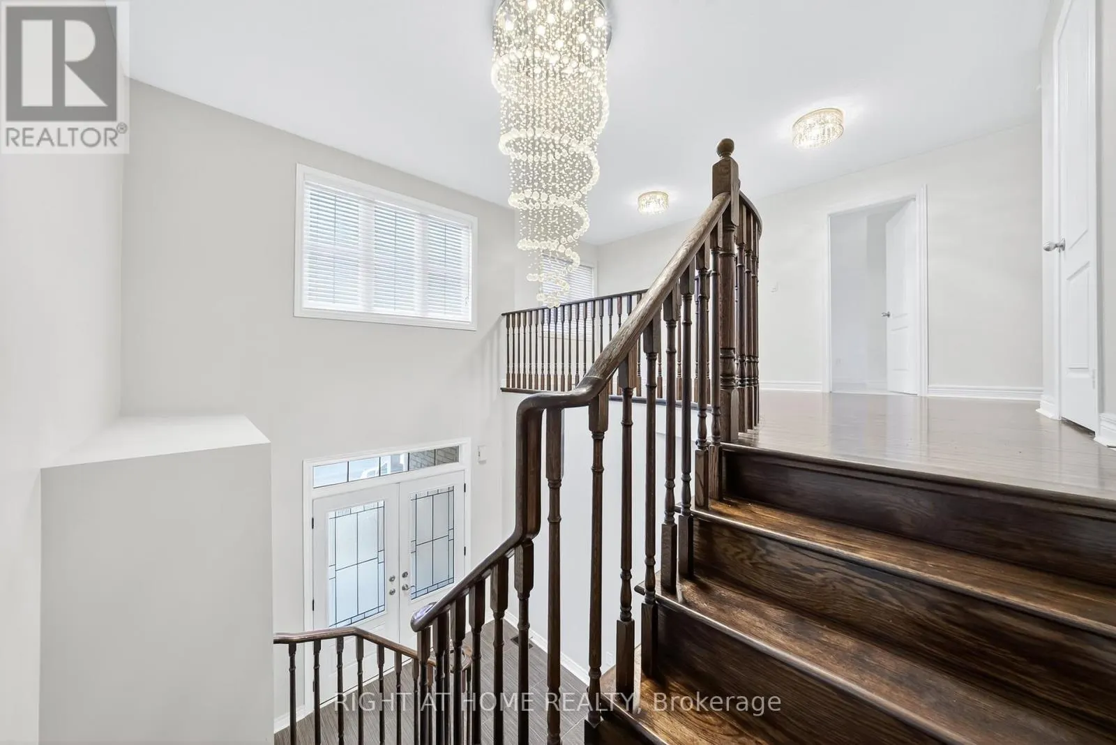 193 BLUE DASHER BOULEVARD