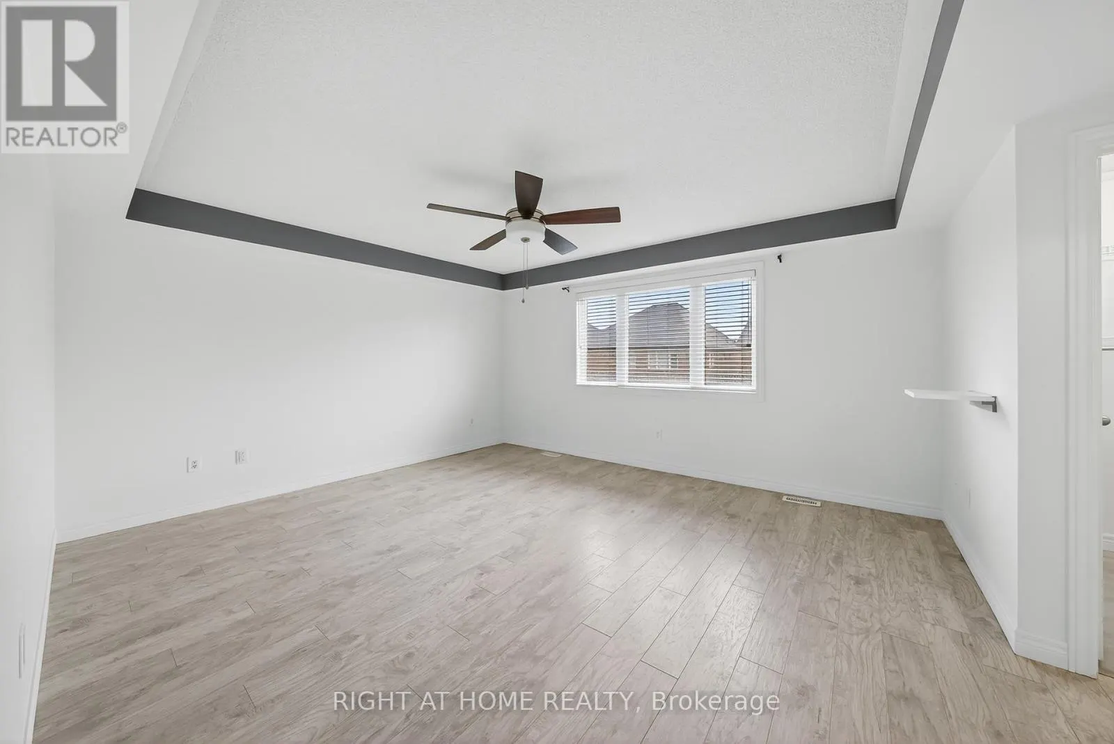 193 BLUE DASHER BOULEVARD