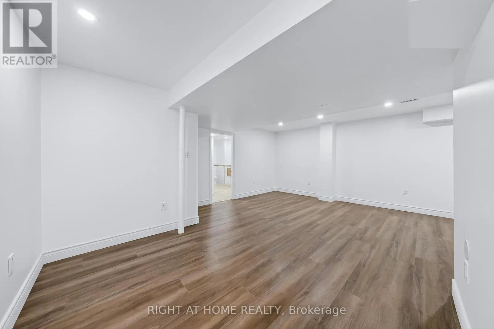 193 BLUE DASHER BOULEVARD