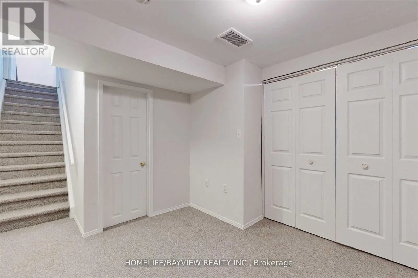 109 WILLIAM CURTIS CIRCLE