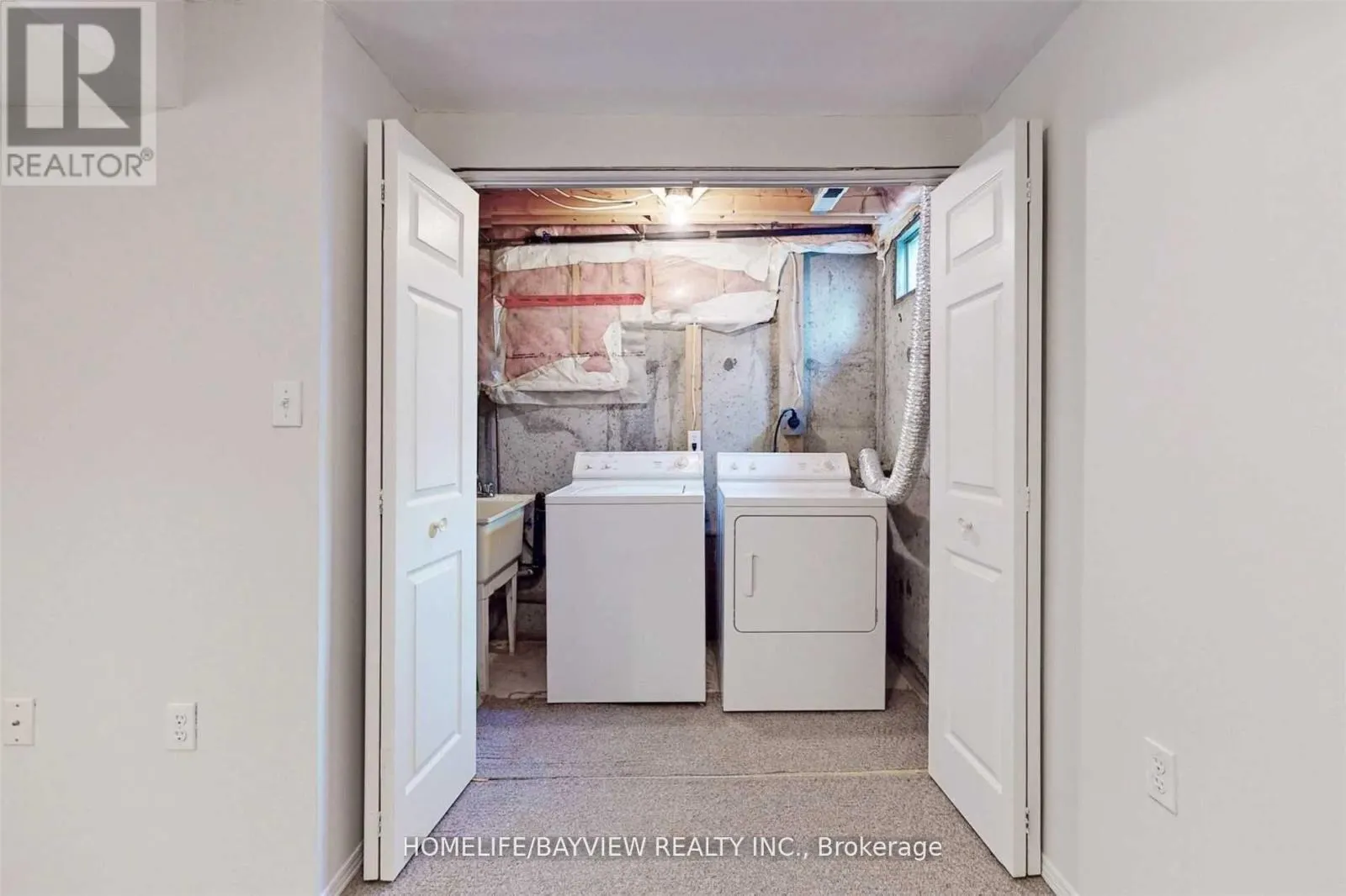 109 WILLIAM CURTIS CIRCLE