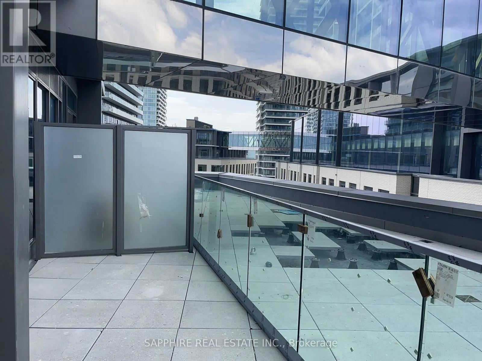 606 - 7890 JANE STREET