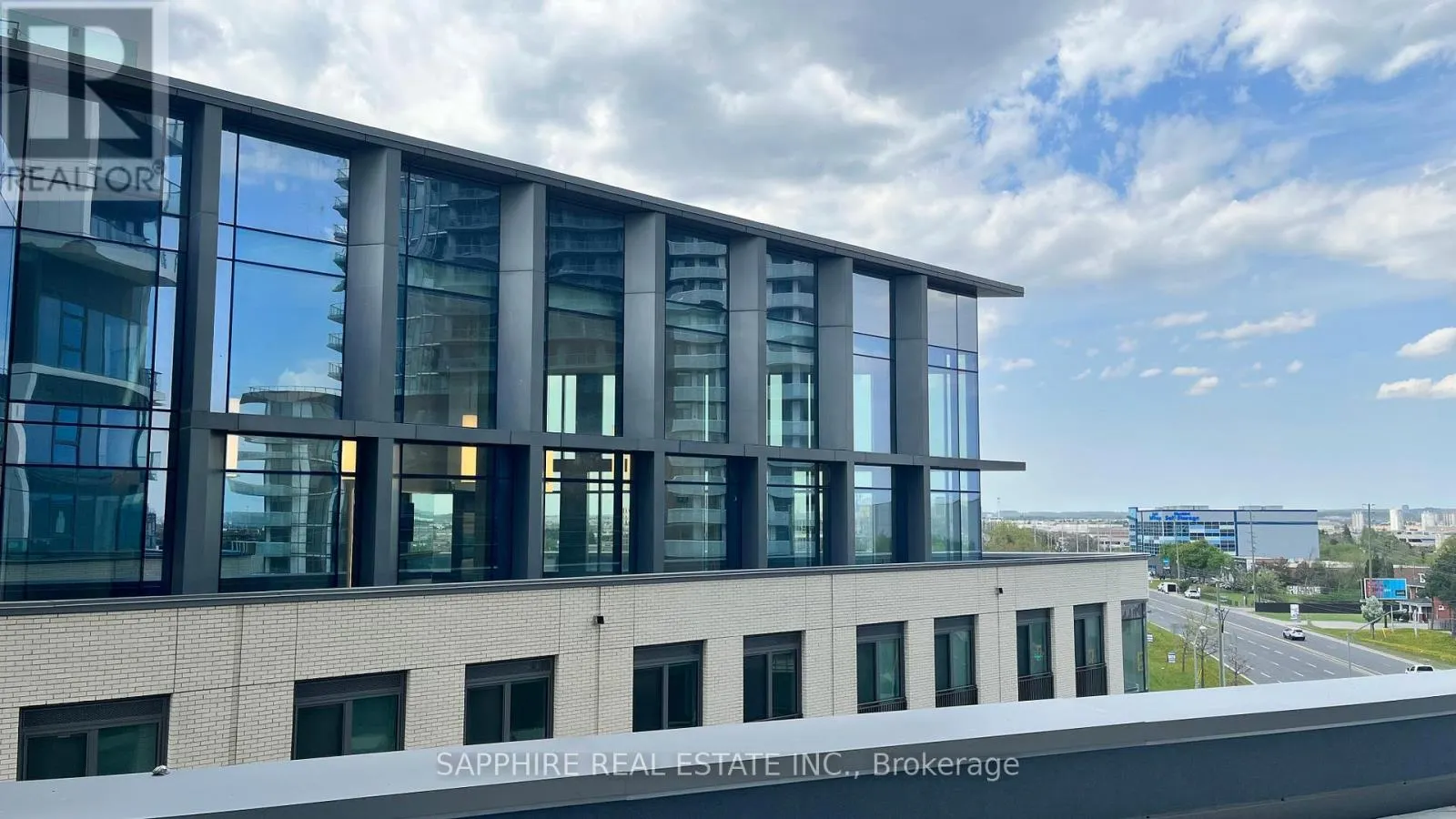 606 - 7890 JANE STREET