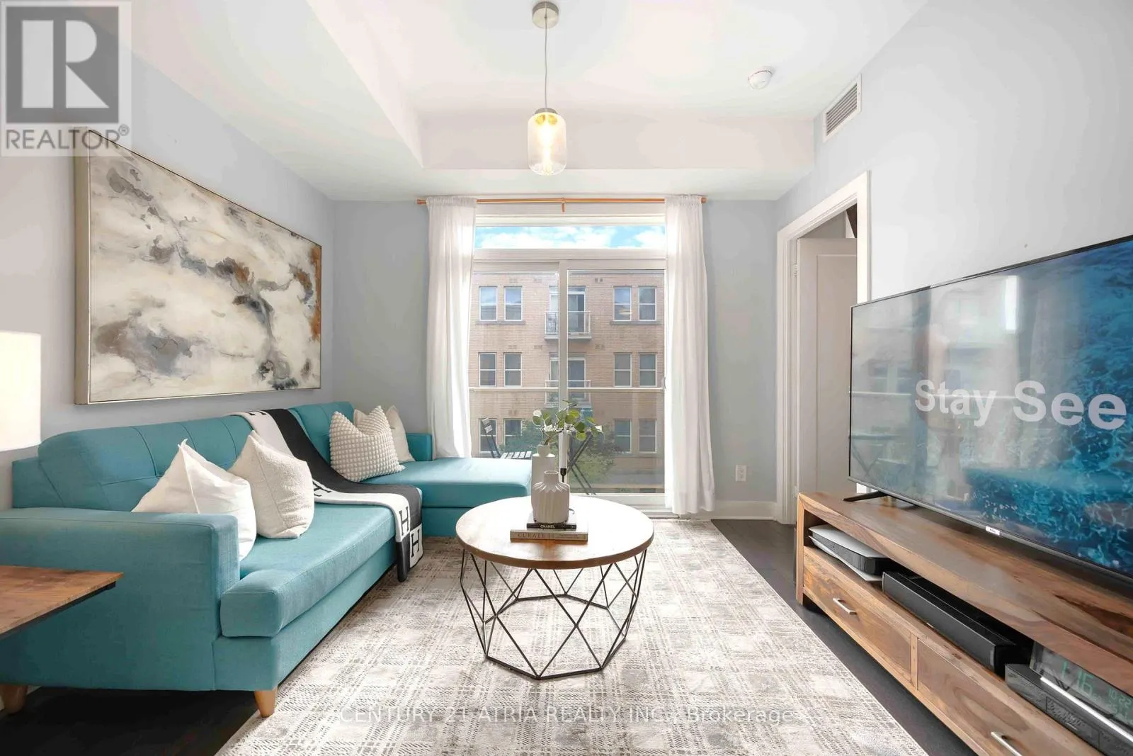 331 - 28 PRINCE REGENT STREET