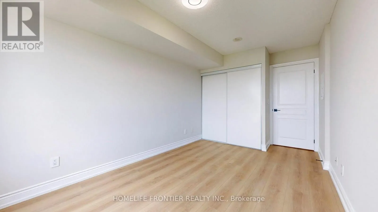 1007 - 7 NORTH PARK ROAD