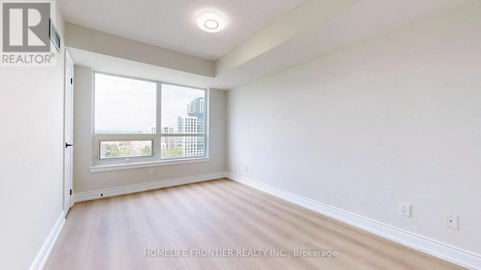 1007 - 7 NORTH PARK ROAD