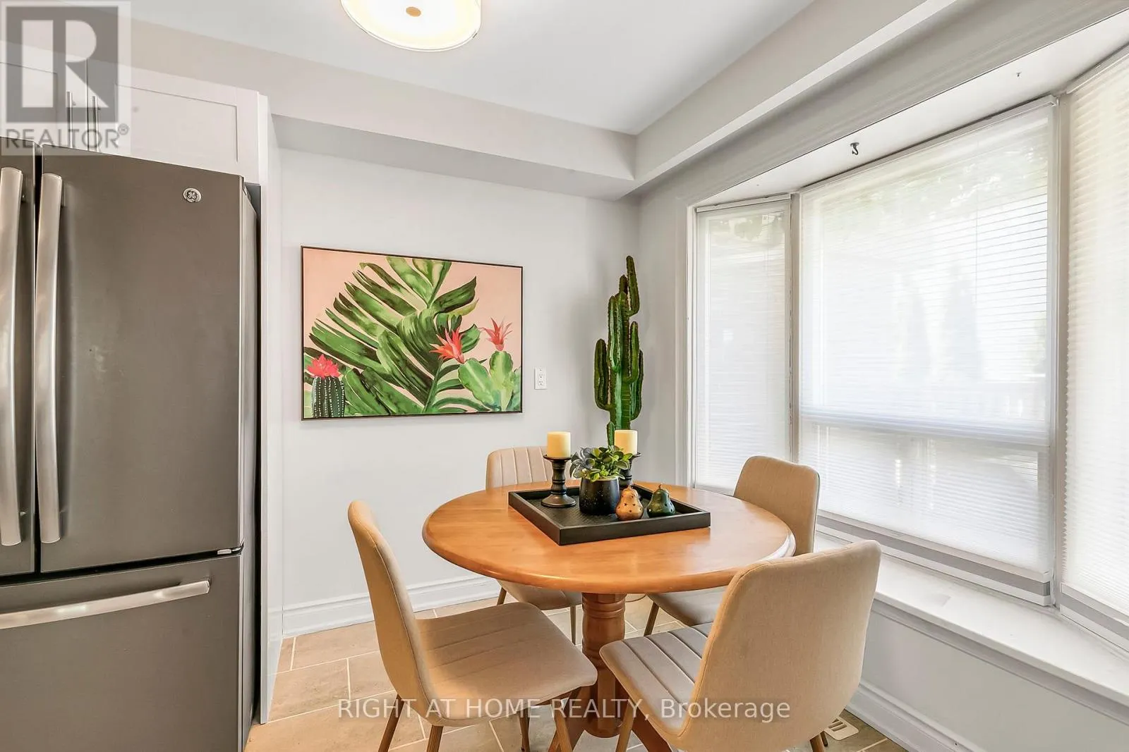 25 CASTLE ROCK DRIVE