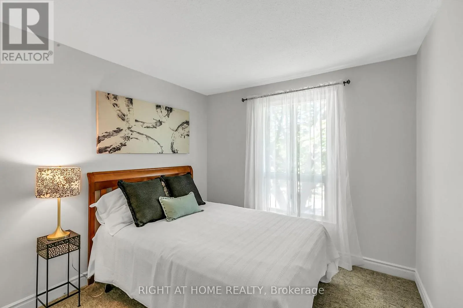 25 CASTLE ROCK DRIVE