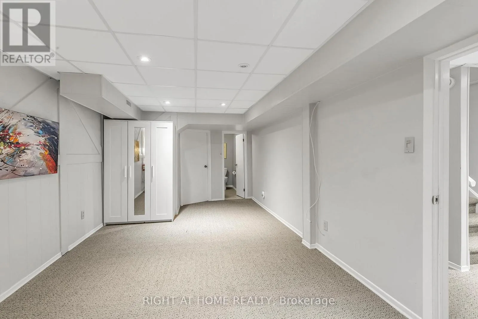 25 CASTLE ROCK DRIVE