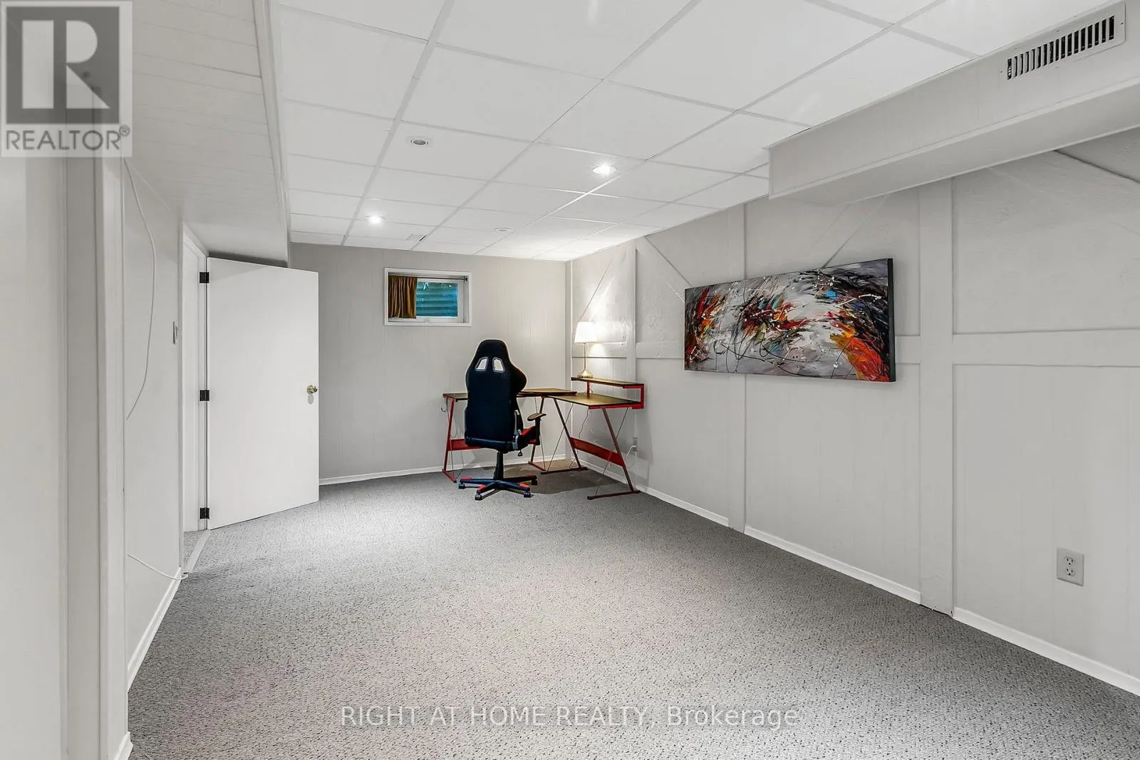 25 CASTLE ROCK DRIVE