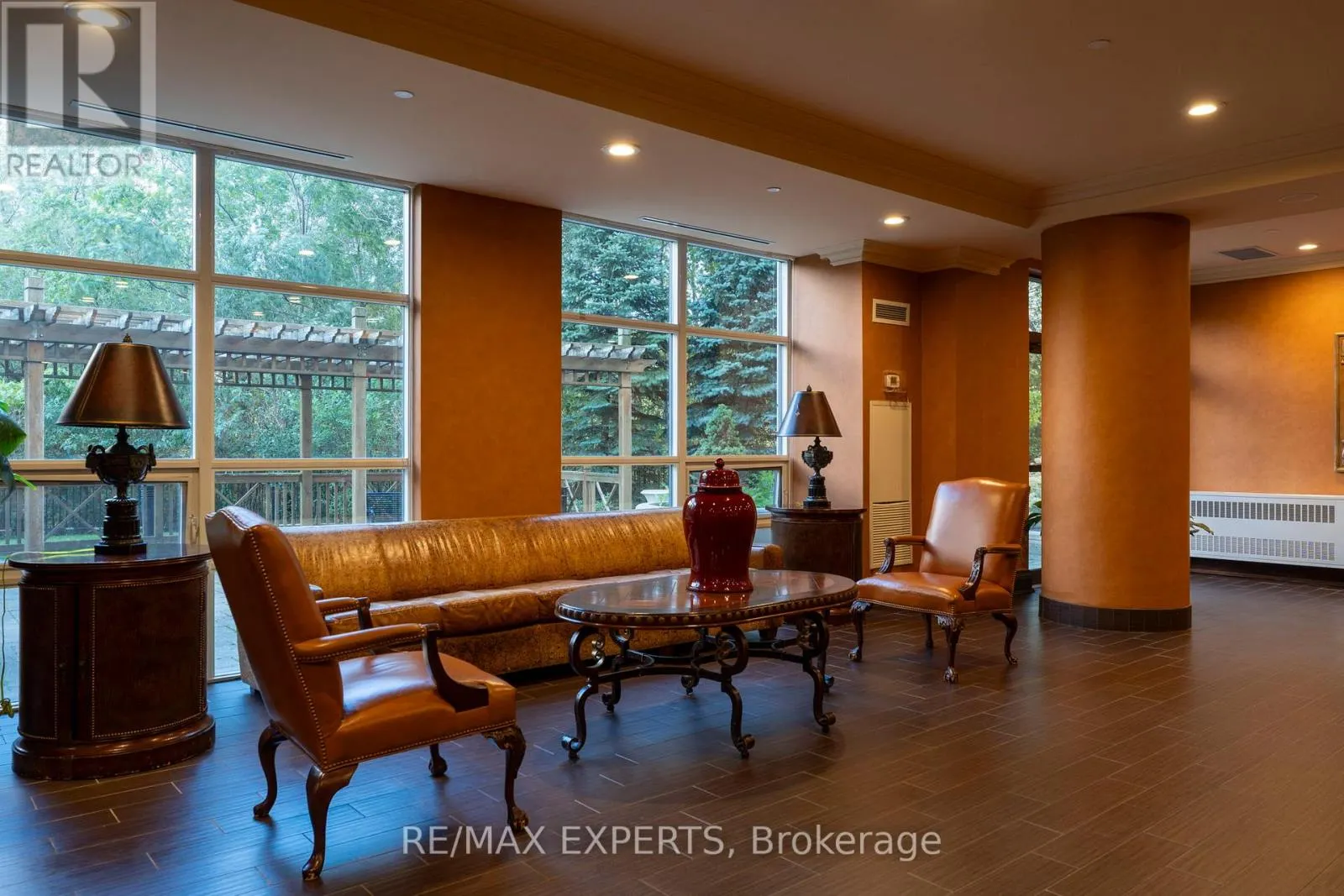 515 - 9225 JANE STREET