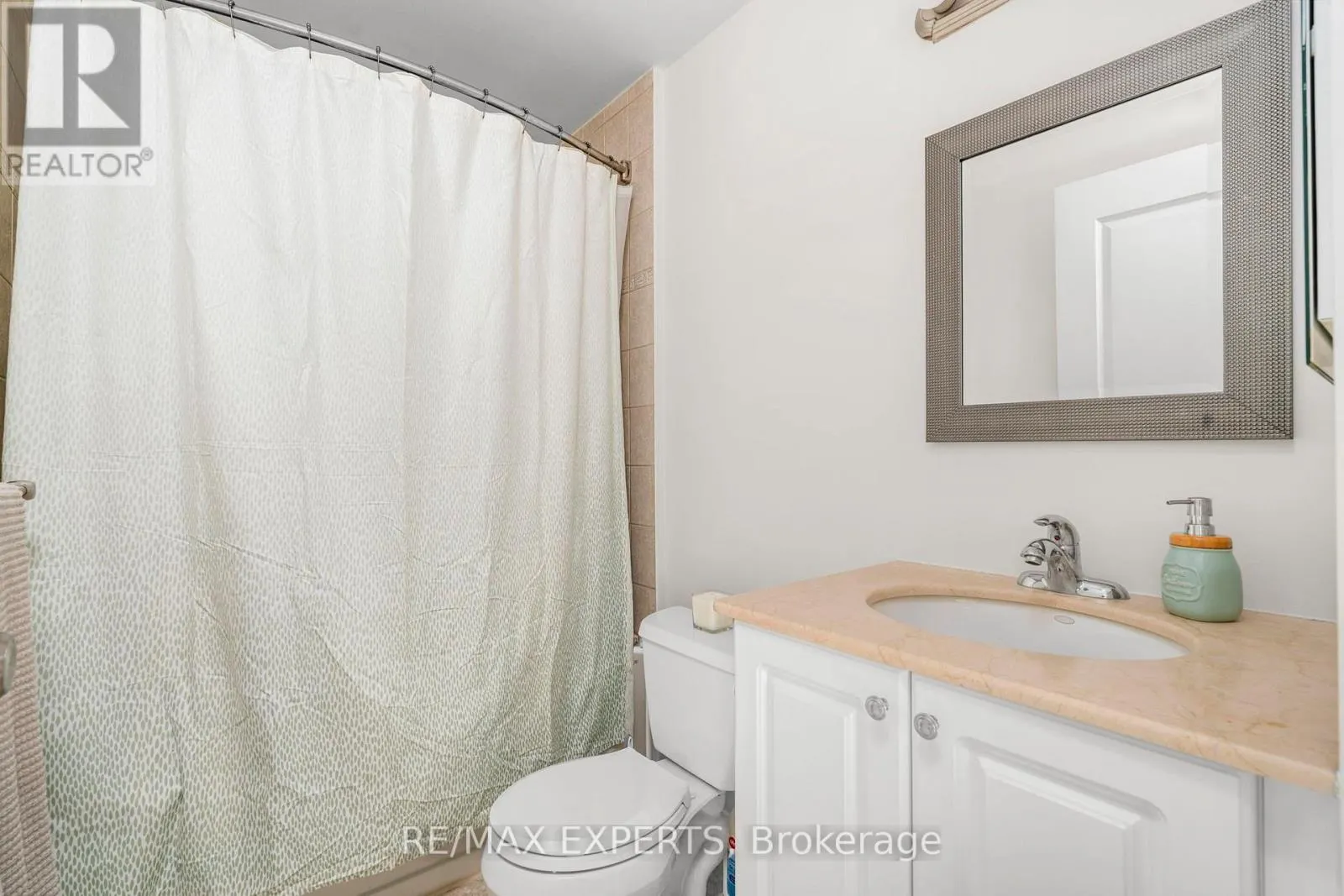 515 - 9225 JANE STREET